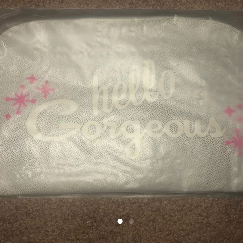 Benefit travel cosmetic bag
